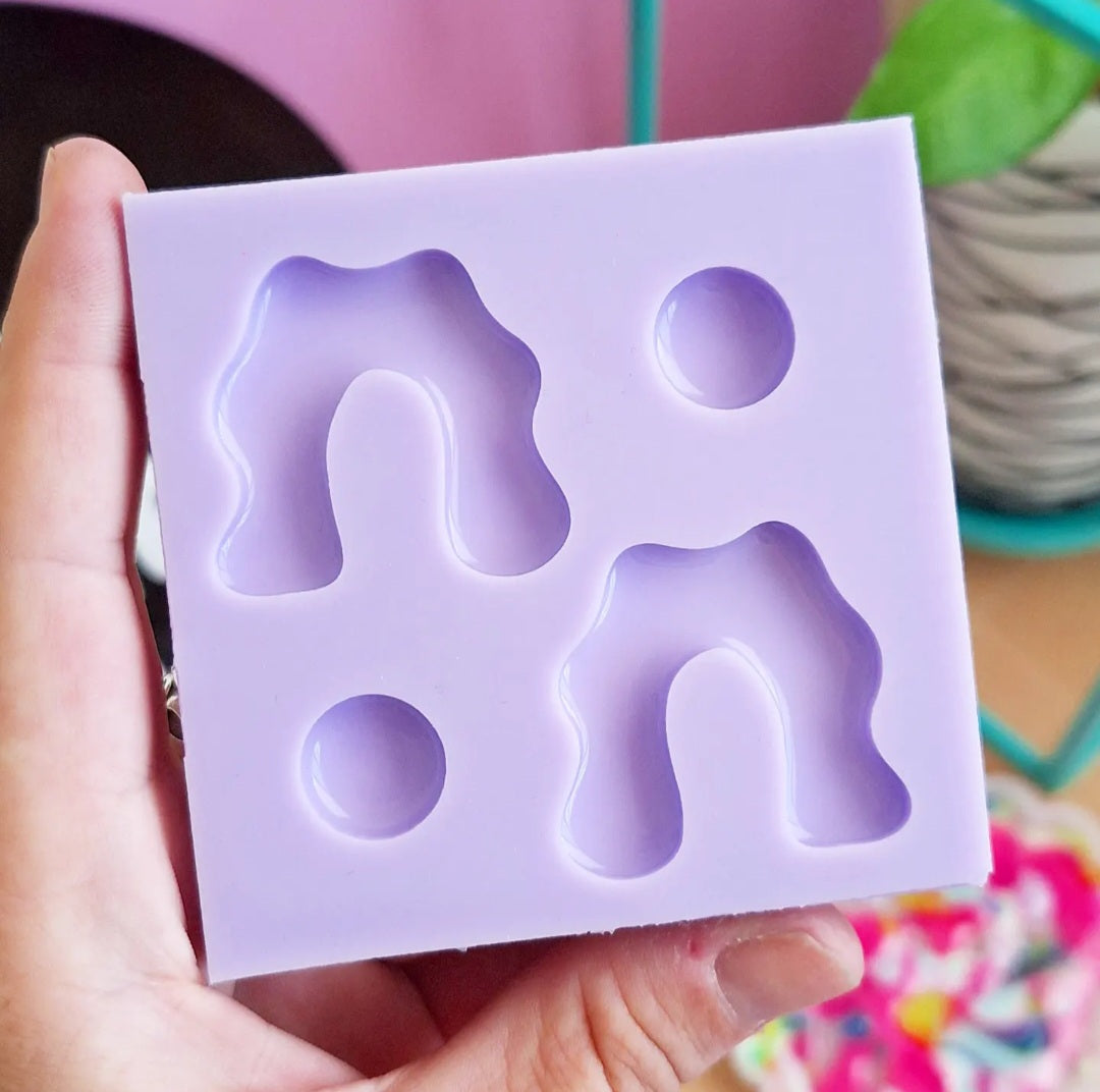 Mould - Wavy Arch Drops