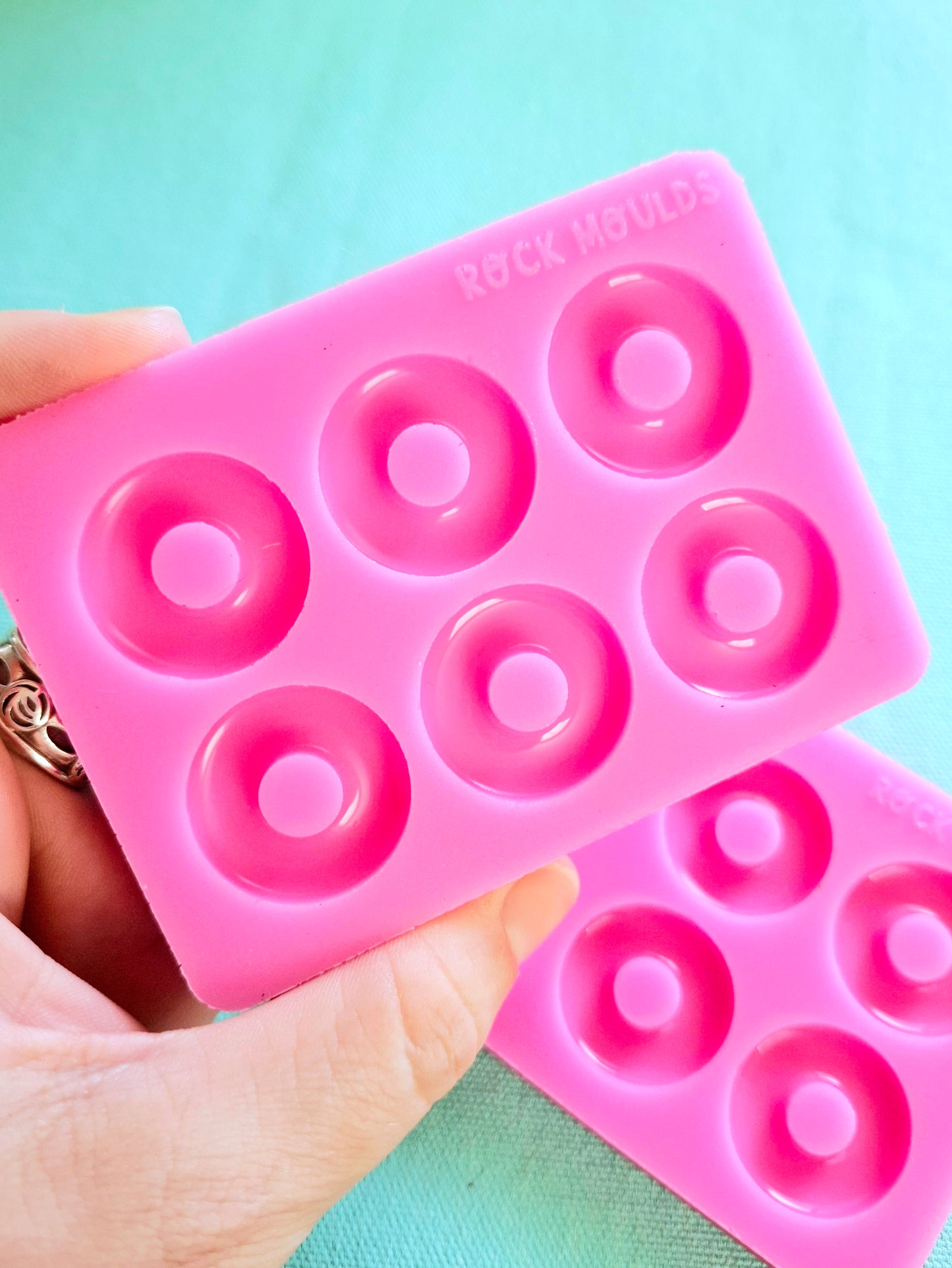 Mould - Open O's PRE-DOMED